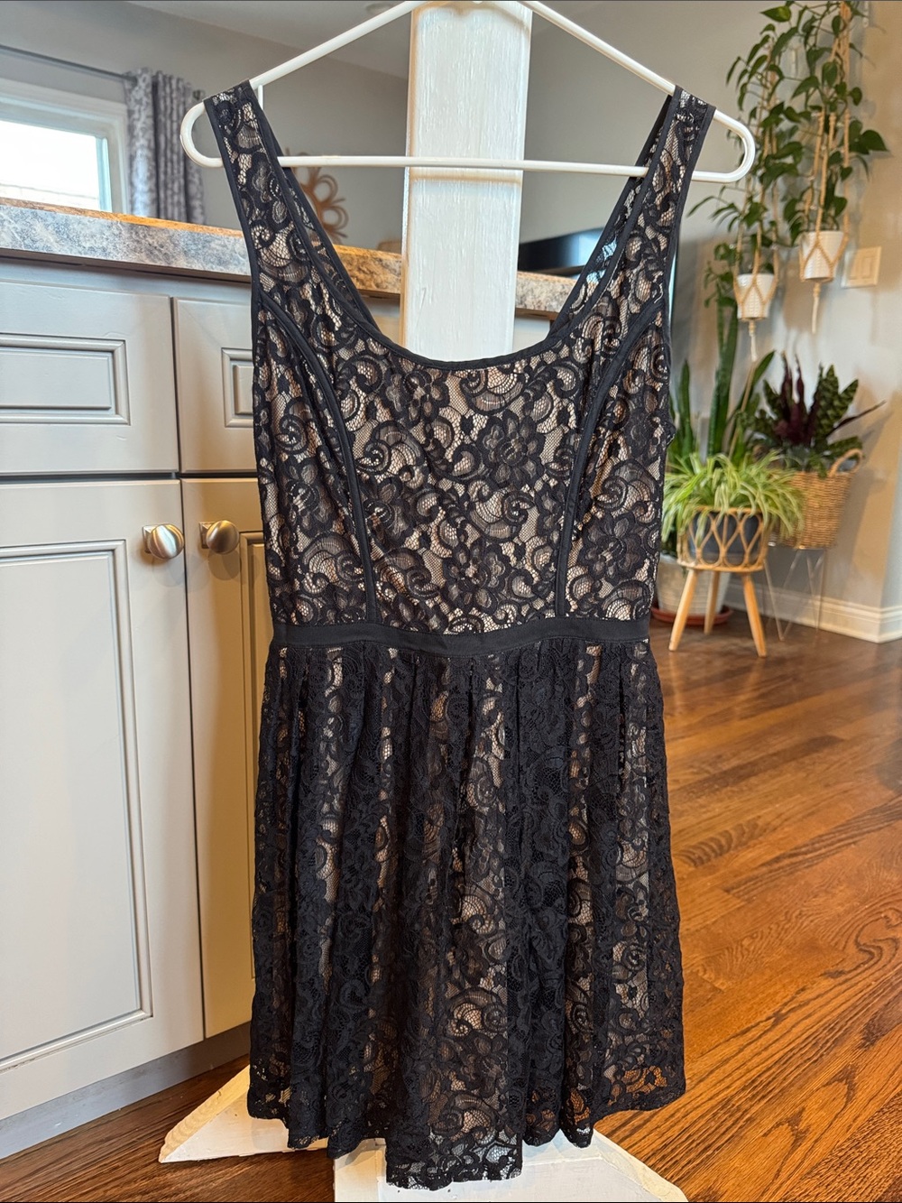 Black Lace Scoop-Neck Fit & Flare Cocktail Dress